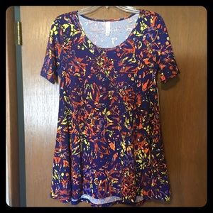 LuLaRoe Perfect T short sleeve floral on navy
